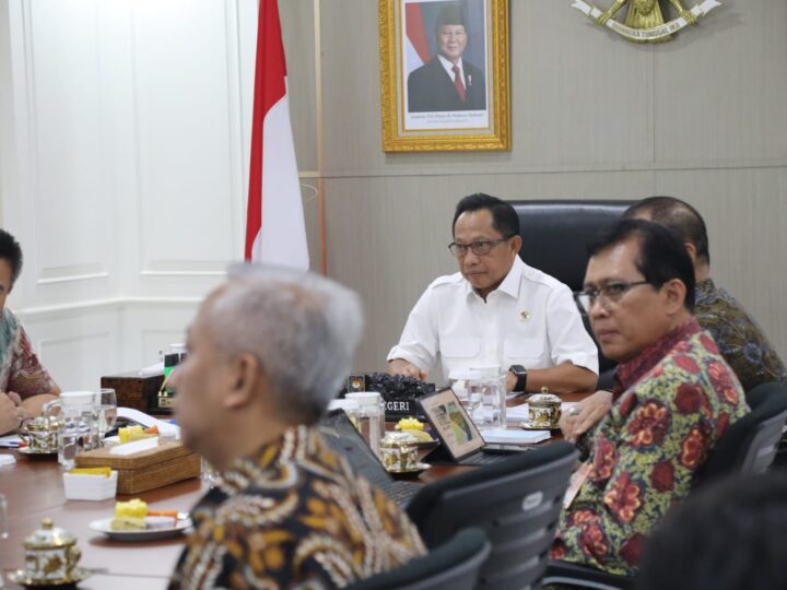 Percepat Program MBG, Mendagri Minta Pemda Bentuk Satgas dan Koordinasi dengan BGN