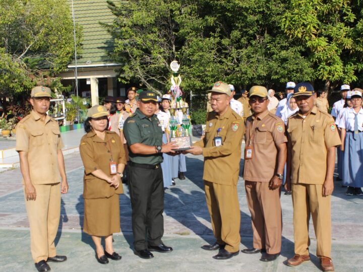 Kodim 1016/Plk Serahkan Piala Lomba Green Camp 2 Saka Wira Kartika Tahun 2025