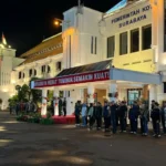 Ratusan Pasukan Gabungan Laksanakan Apel, Kota Surabaya Mulai Melaksanakan Sweeping Jam Malam.