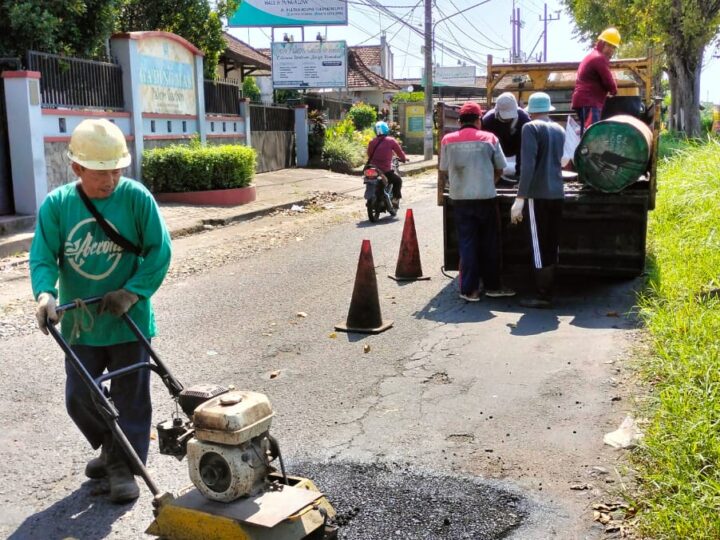 Dinas PUPR Tulungagung Selesaikan Pemeliharaan Ruas Jalan Plandaan – Boro