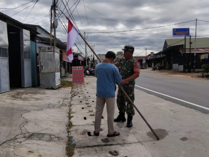 HUT ke-80 RI Dandim 1019/Ktg Ajak Masyarakat Kibarkan Bendera Merah Putih