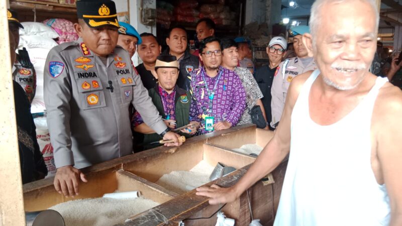 Sidak Pasar di Pasar Gudang Tigaraksa: Upaya Menjaga Stok dan Stabilitas Harga Sembako Serta Antisipasi Isu Beras Oplosan