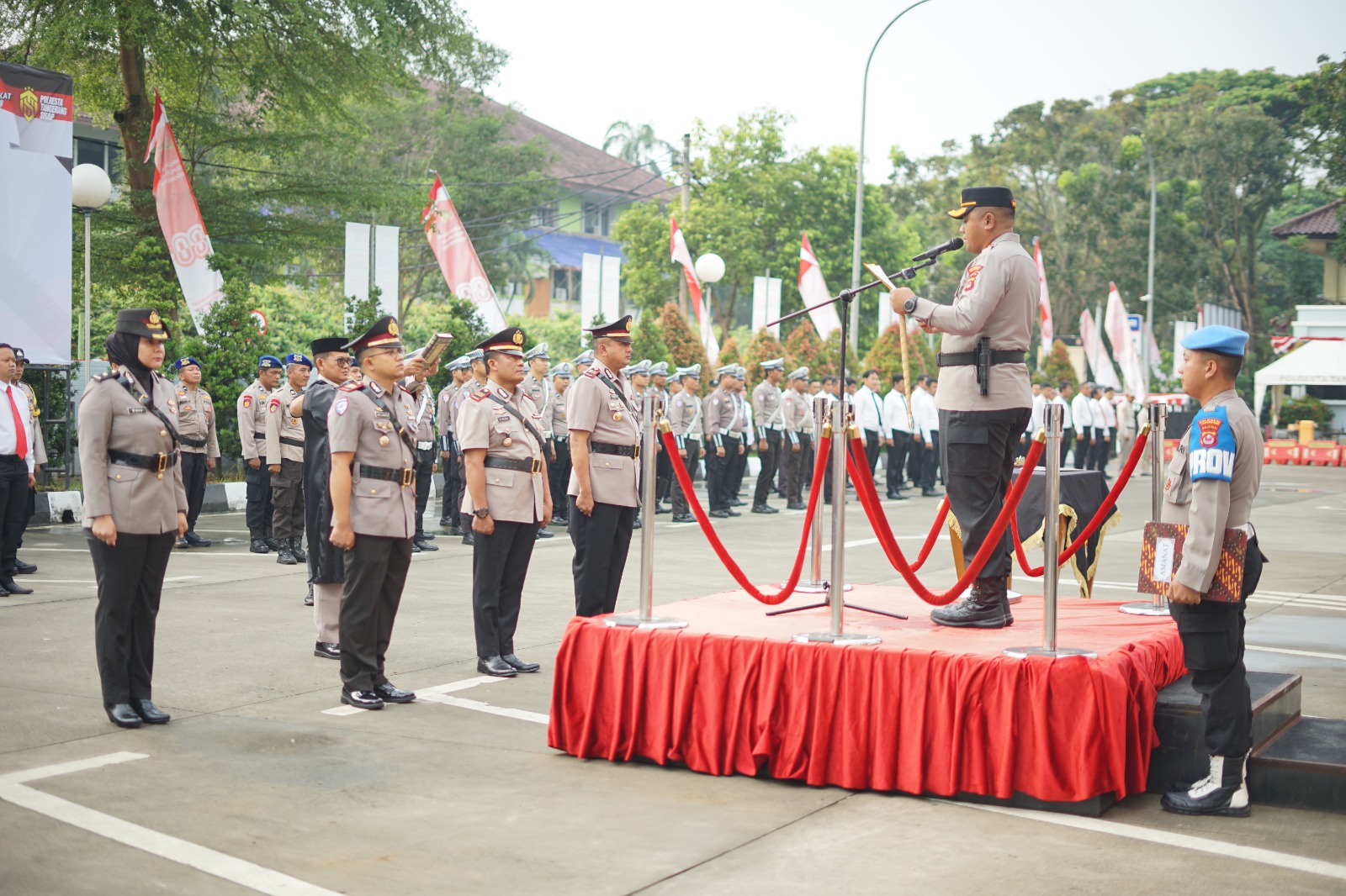 Kapolresta Tangerang Pimpinan Sertijab Kasat Lantas, Kasat Samapta dan Kapolsek Rajeg Tukar Posisi