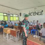 Babinsa Koramil 1019-03/Katingan Hilir Dampingi Pelaksanaan Makan Bergizi Gratis