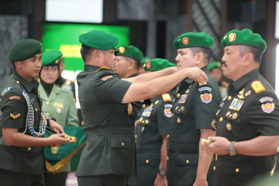 Kasad Pimpin Sertijab Pangdam III/Siliwangi, Gubernur Akmil, dan Dansecapa AD