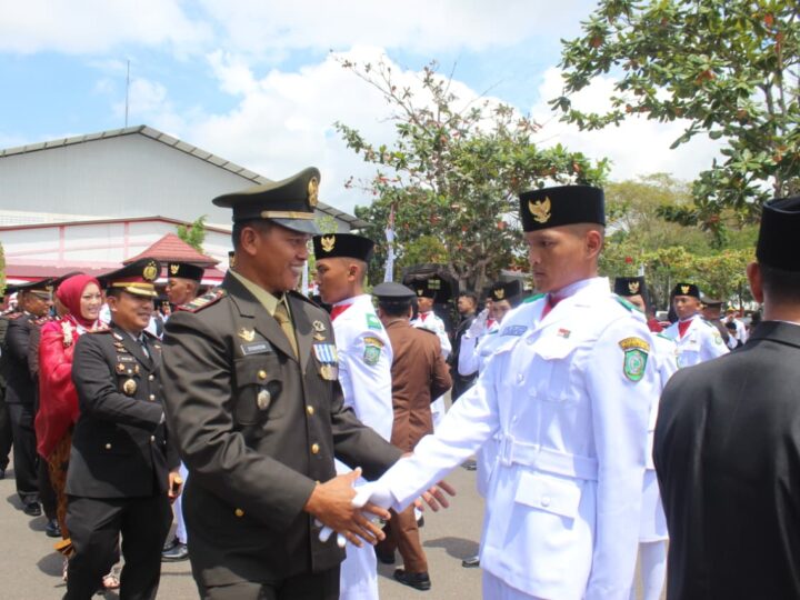 Peringati Hari kemerdekaan Republik Indonesia, Komandan Kodim 1015/Sampit Hadiri Upacara Hut RI ke 80