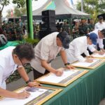 Danrem 051/Wkt Dampingi Menhan RI Kunjungan Kerja di Yonif TP 843/PYV