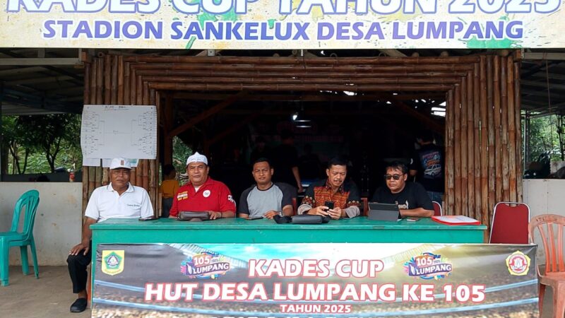 Kades Caning Bersama Kapolsek Parungpanjang Hadiri Turnamen Sepakbola Kades Cup 2025 Desa Lumpang