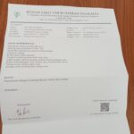 Saniman Suami Dari Almarhum Ibu Ade Alidah Mendatangi (RSUD) Tigaraksa Kabupaten Tangerang Untuk Mengambil Hasil Rontgen Almarhum.