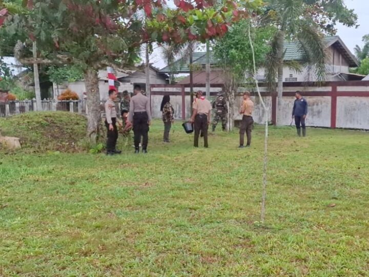 Jelang HUT ke-80 RI, Kodim 1015/Sampit Gelar Karya Bakti di TMP Batarung