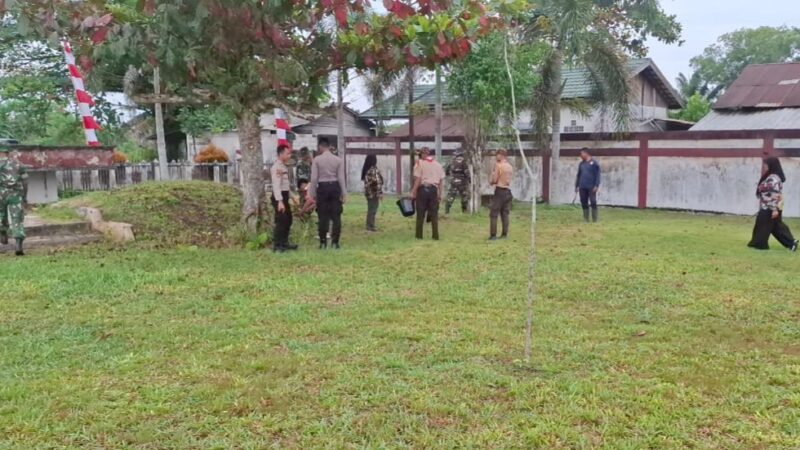 Jelang HUT ke-80 RI, Kodim 1015/Sampit Gelar Karya Bakti di TMP Batarung