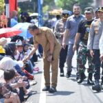 Bupati Pacitan Indrata Nur Bayuaji Membuka Parade Drumband Merah Putih Meriahkan HUT Ke-80 Indonesia