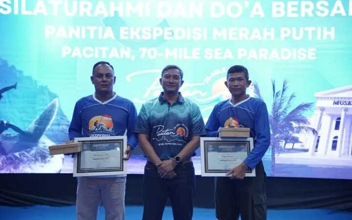 Beri Apresiasi Tim Ekspedisi Merah Putih Bupati Akan Ukir Nama Anggota Tim Dalam Prasasti