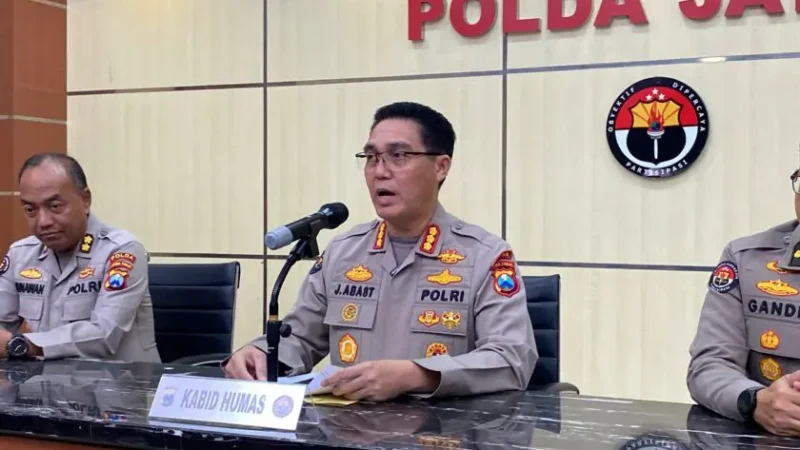 Para Pelaku Pembakaran Gedung Grahadi dan Kantor Polsek Tegalsari Telah Ditangkap Tim Polda Jatim