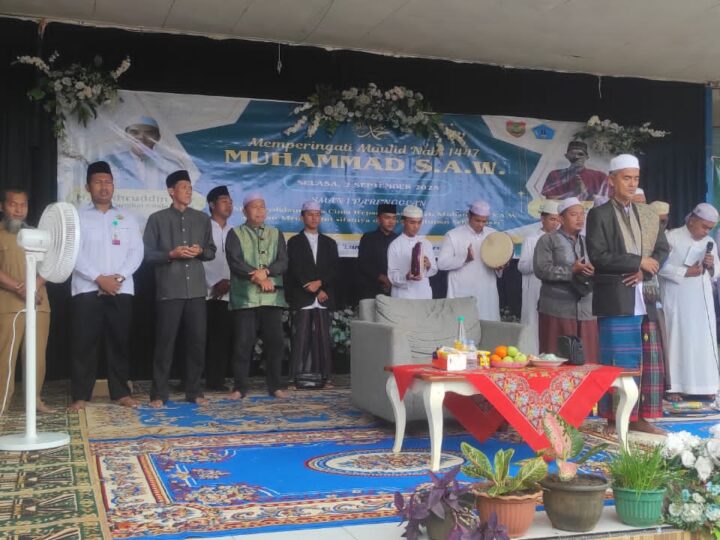 Babinsa Koramil 1015-07/Parenggean Menghadiri Kegiatan Maulid Nabi Muhammad SAW 1447 H