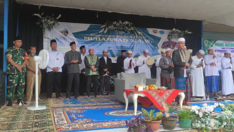 Babinsa Koramil 1015-07/Parenggean Menghadiri Kegiatan Maulid Nabi Muhammad SAW 1447 H