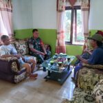 Babinsa Koramil 1015-01/Mentaya Hilir Selatan Ciptakan Keakraban dengan Warga Binaan Melalui Komsos