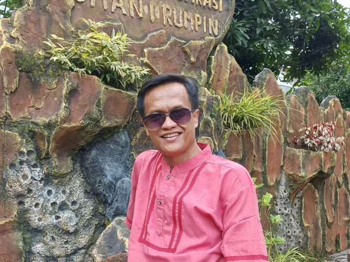 BAHAYA KESERAKAHAN, Refleksi Diri di Momentum Peringatan Maulid Nabi