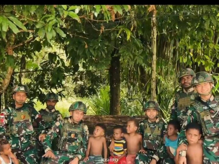 Satgas Pamtas Yonif 763/SBA Pos Joshiro Gelar Kegiatan Pemeriksaan Kesehatan Kepada Masyarakat Kampung Hamaran