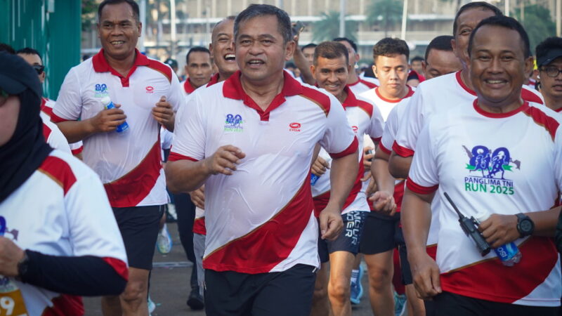 Suasana Jelang Kasad Finish Pada Panglima TNI Run HUT ke-80 TNI