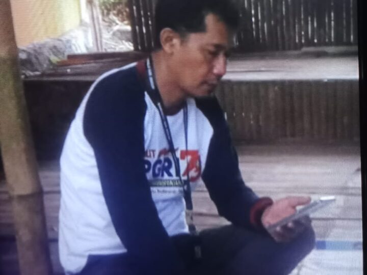 Kepala Sekolah SDN Gintung Cilejet 02 Yang Selalu Komitmen Kepada Rekan Media