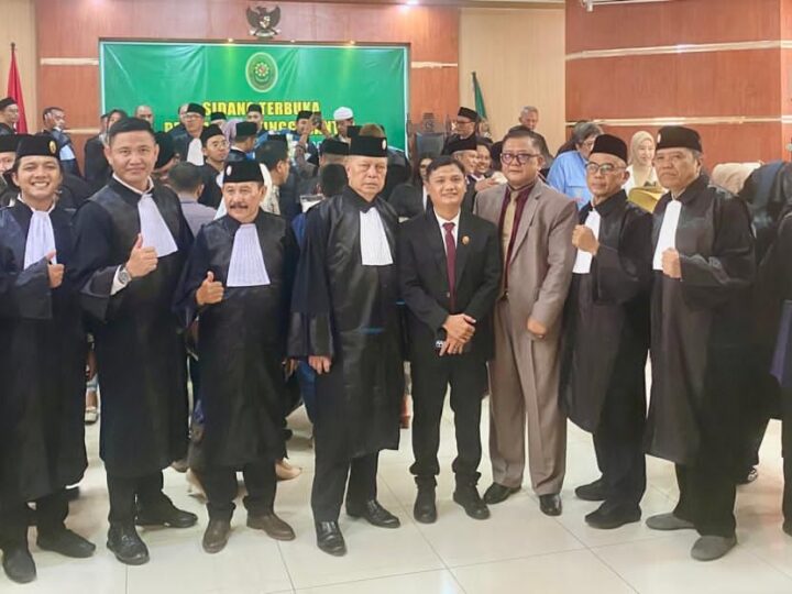 445 Advokat Resmi Diambil Sumpah di Pengadilan Tinggi Banten