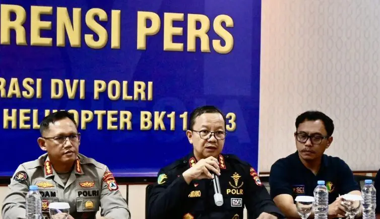 Tim DVI Polri Identifikasi 2 WNI Korban Kecelakaan Helikopter di Kalsel