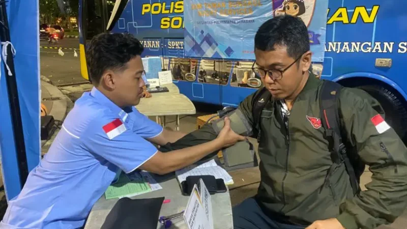 Program Perpanjangan SIM Malam Hari di Taman Bungkul Dibuka Kembali Oleh Polrestabes Surabaya