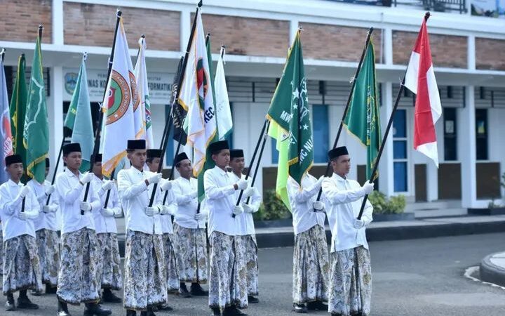 Sekda Pacitan Heru Wiwoho Pimpin Hari Santri Nasional di Pendopo Pacitan, “Hari Santri Momentum Kebangkitan Santri”