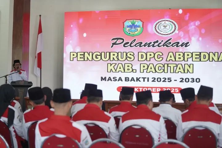 Pengurus DPC Abpednas Pacitan Periode 2025-2030 Resmi Dilantik Bupati Indrata Nur Bayuaji