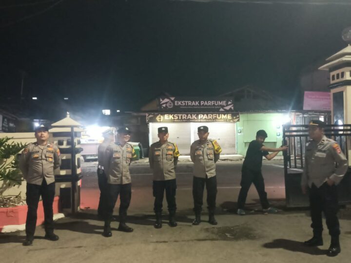 Polsek Balaraja Gelar Apel Malam & Sispam Mako Antisipasi Guantibmas di Wilayah Hukum Polresta Tangerang
