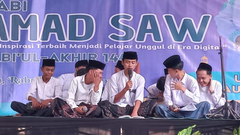 SMAN 1 Rumpin Gelar Tablig Akbar Maulid Nabi Muhammad SAW 1447 H