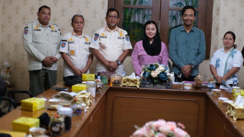 Diduga Ada Pungli Oleh Satpol PP Brebes, AMPB Melakukan Audensi Dengan Bupati