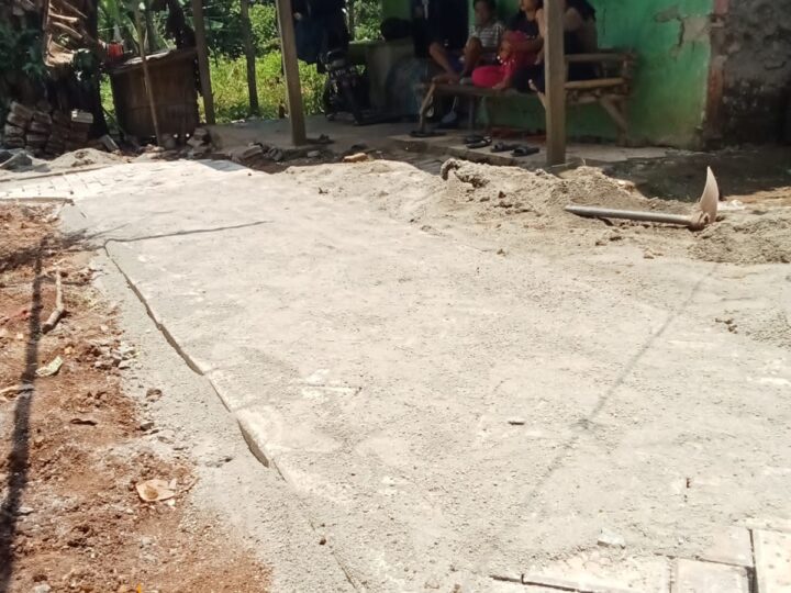Pembangunan Jalan Lingkungan Akan Sangat Bermanfaat Bagi Para Warga