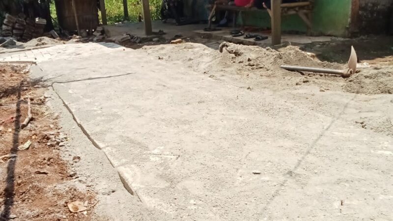 Pembangunan Jalan Lingkungan Akan Sangat Bermanfaat Bagi Para Warga