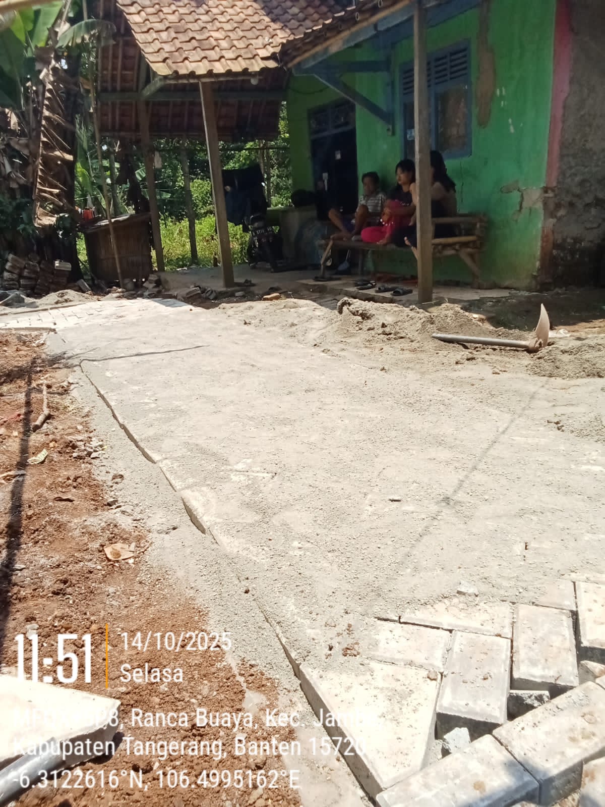 Pembangunan Jalan Lingkungan Akan Sangat Bermanfaat Bagi Para Warga