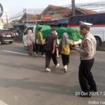 Kanit Lantas Polsek Cikupa IPTU Udi Muhdi Turun Langsung Pantau Arus Lalu Lintas Pagi Hari