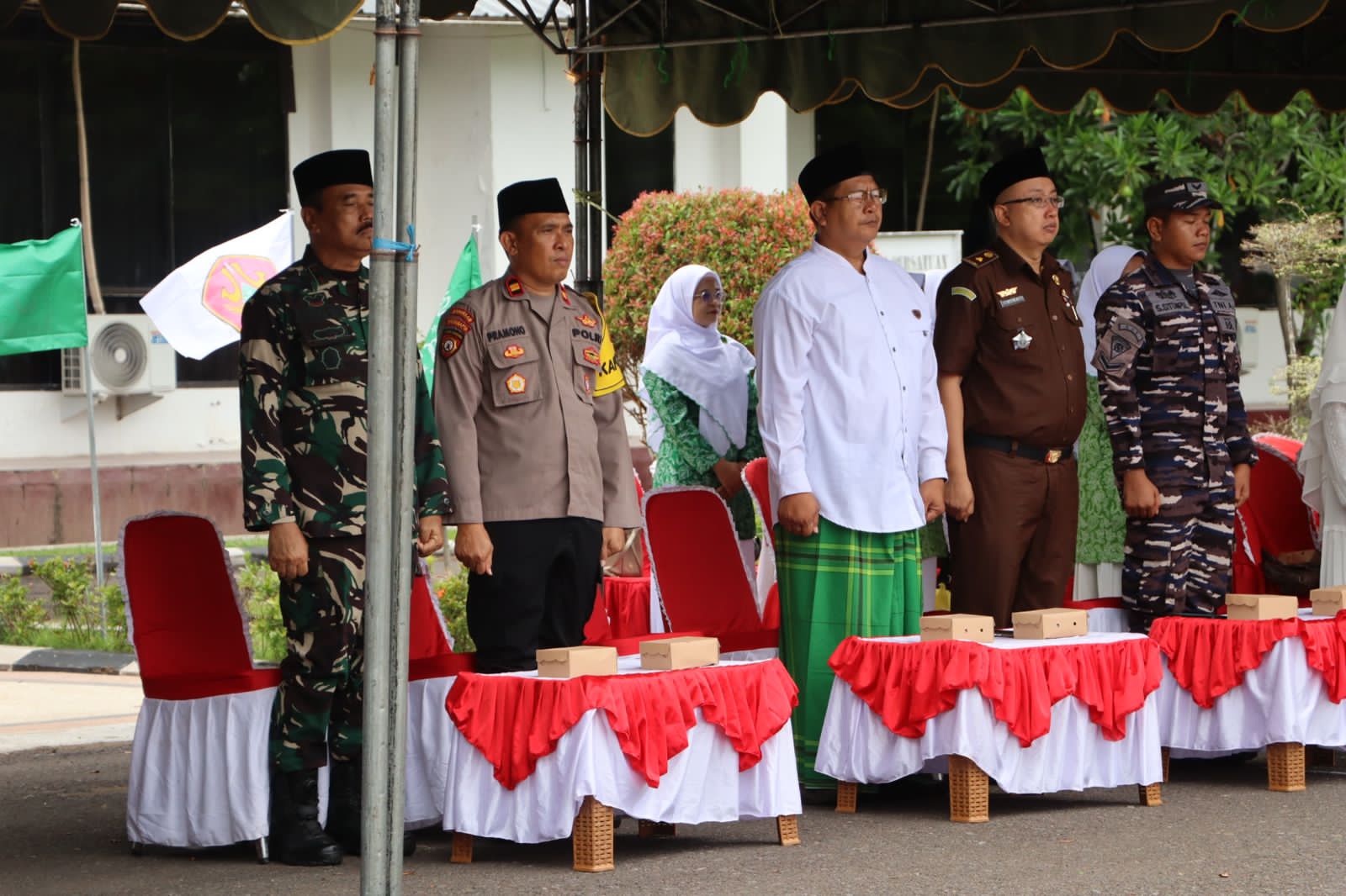 Komandan Kodim 1015/Sampit Hadiri Upacara Peringatan Hari Santri Nasional