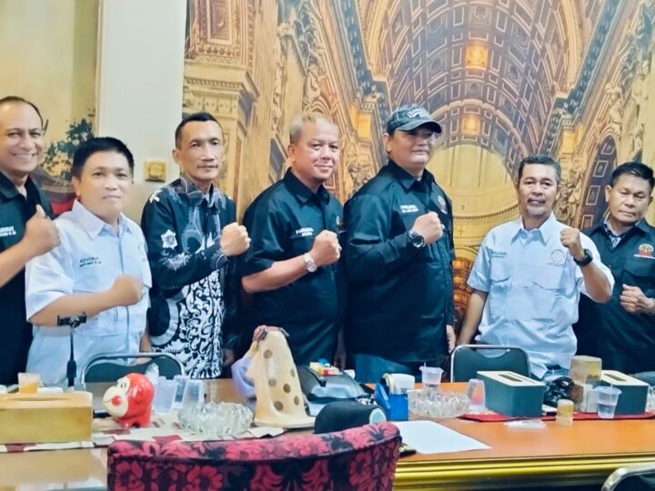 Dragon Law Firm: Santri Garda Depan Mengawal Indonesia Menuju Peradaban Mulia di Hari Santri Nasional 2025