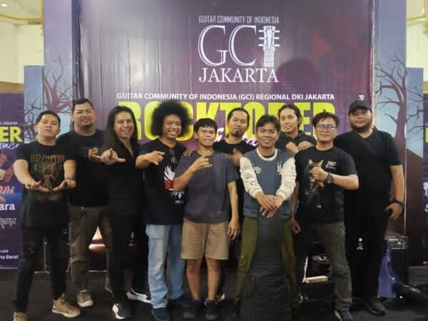 Pecinta Musik Padati Taman Palem Mall di Acara Rocktober ‘Guitar Space’ GCI DKI Jakarta