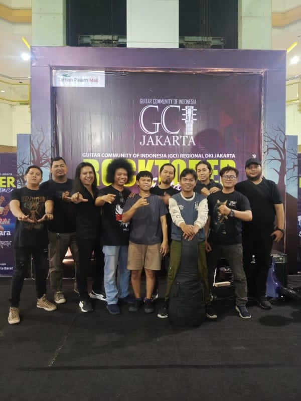 Pecinta Musik Padati Taman Palem Mall di Acara Rocktober ‘Guitar Space’ GCI DKI Jakarta