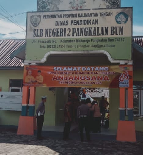 ANJANG SANA BERSAMA SISWA SLB NEGERI 2 MERIAHKAN HARI JADI KABUPATEN KOBAR ke-66
