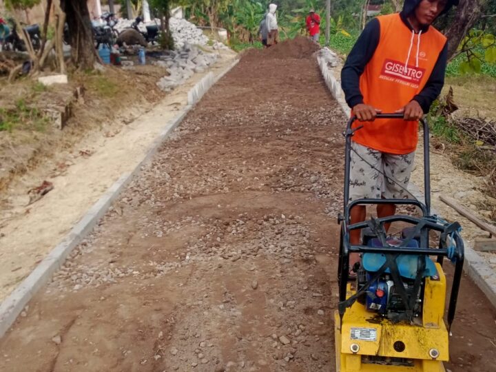 “Pembangunan Jalan Paving Desa Kenongorejo” Kecamatan Bringin Kabupaten Ngawi