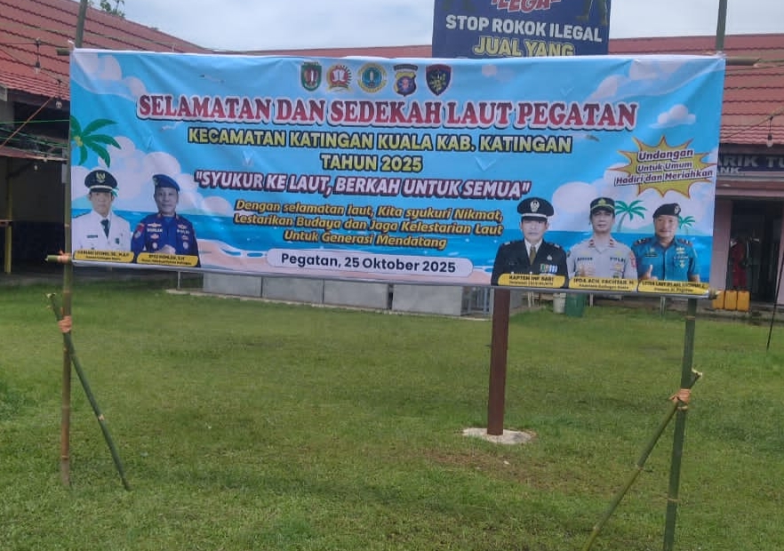 Persiapan Acara Sakral Selamatan dan Sedekah Laut Pegatan