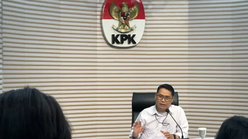 KPK Bakal Menahan Tersangka Korupsi Dana Hibah APBD Jatim Secara Bertahap