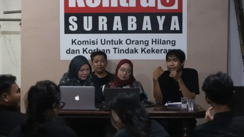 Kekerasan Polisi Kepada Jurnalis Beritajatim, KAJ Jatim Desak Polda Jatim Ambil Alih Kasusnya.