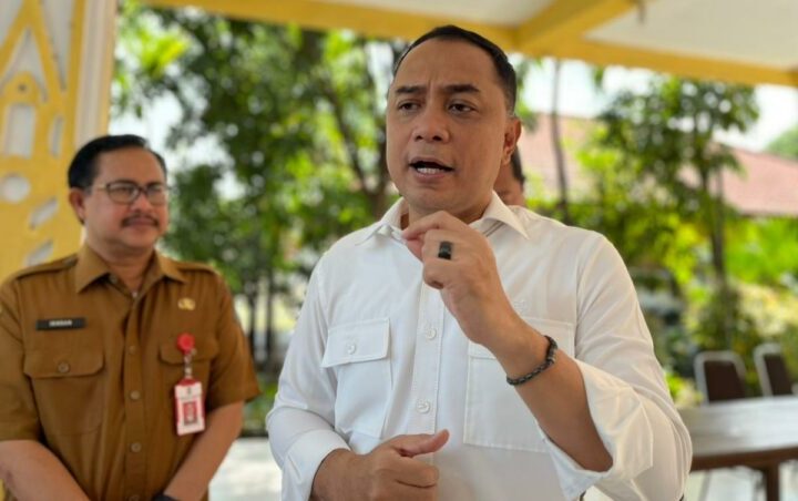 Izin Pendirian Tenda Hajatan di Jalan, Akan Segera Dibahas Pemkot Surabaya Bersama Polri.