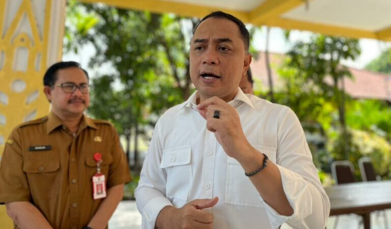 Izin Pendirian Tenda Hajatan di Jalan, Akan Segera Dibahas Pemkot Surabaya Bersama Polri.