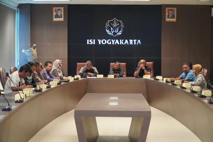 Untuk Pengembangan Kerjasama Kesenian dan Kebudayaan, Pemkab Pacitan Gandeng ISI Yogyakarta