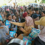 Bupati & Wabup Deli Serdang Tinjau Banjir di Hamparan Perak dan Salurkan Bantuan Logistik